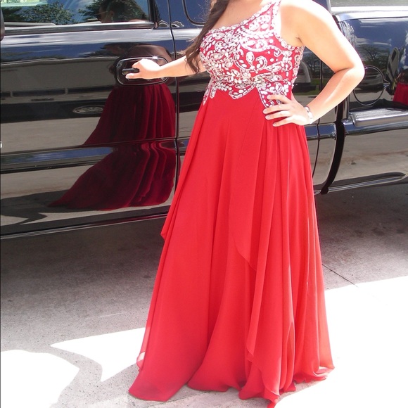 Formal Dress / Prom Dress 👗 - Picture 1 of 4